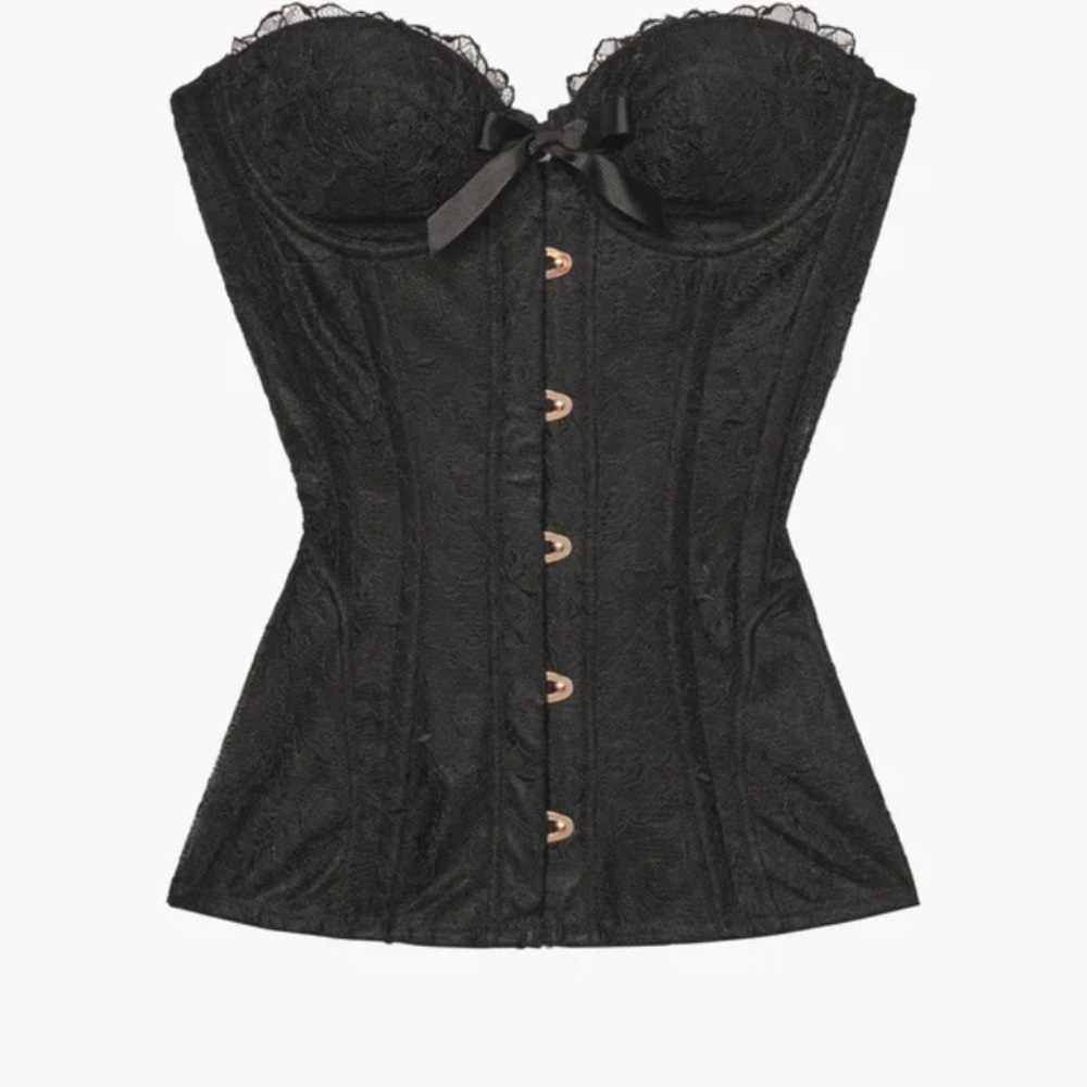 Savage x Fenty black lace corset